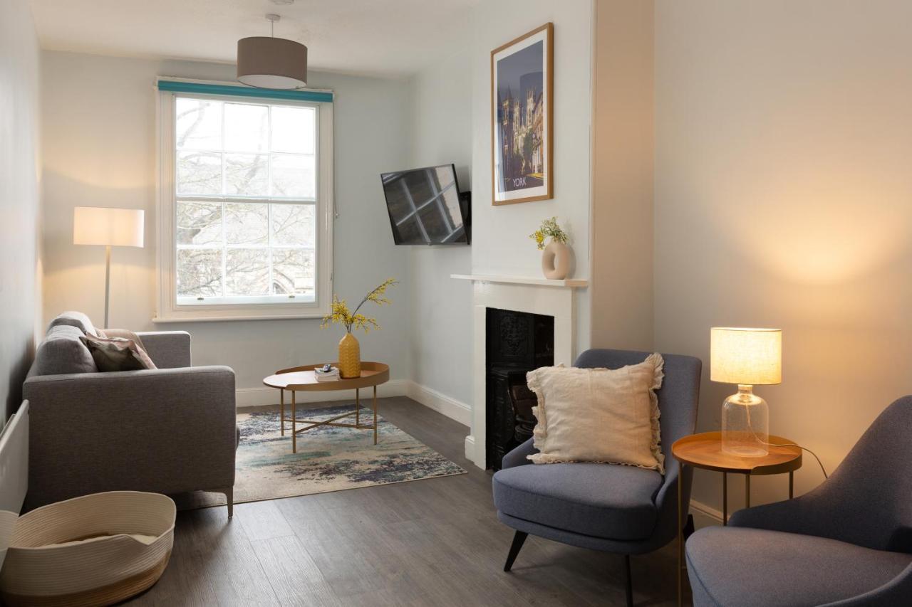 The Falcon Tap Boutique Inn Йорк Экстерьер фото