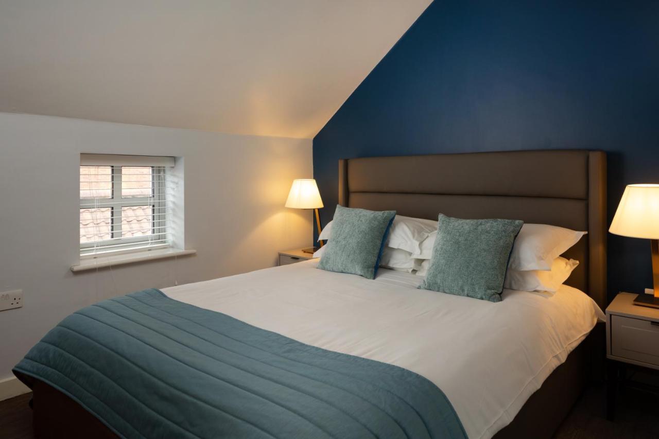 The Falcon Tap Boutique Inn Йорк Экстерьер фото