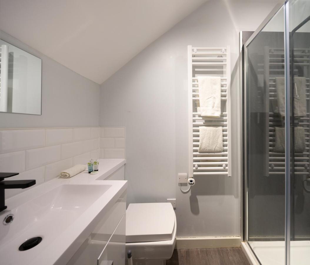 The Falcon Tap Boutique Inn Йорк Экстерьер фото
